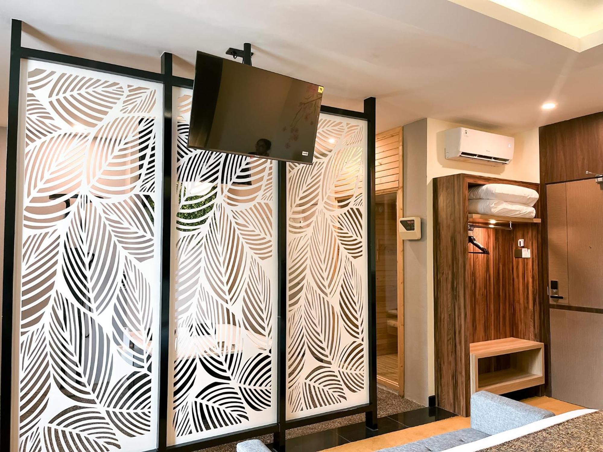 Oak Tree Urban Hotel Jakarta Buitenkant foto